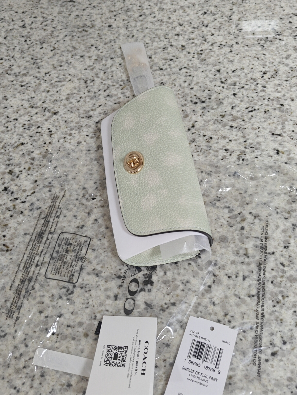 Coach Sunglasses Case With Floral Print (Gold, green) - Picture 3 of 8